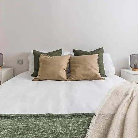 For The Digital Nomads Next To The Διαμέρισμα